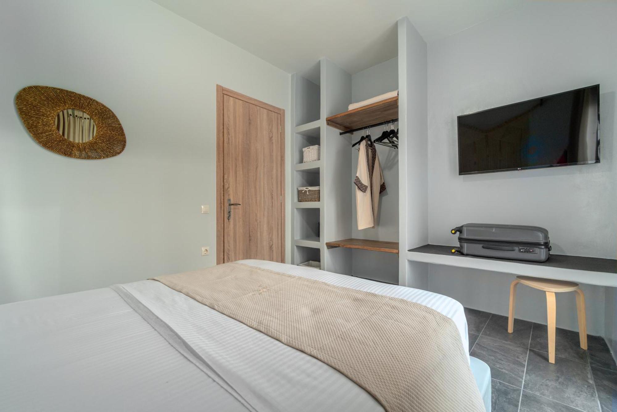 La Perla Suites Agioi Apostoloi  Exteriér fotografie